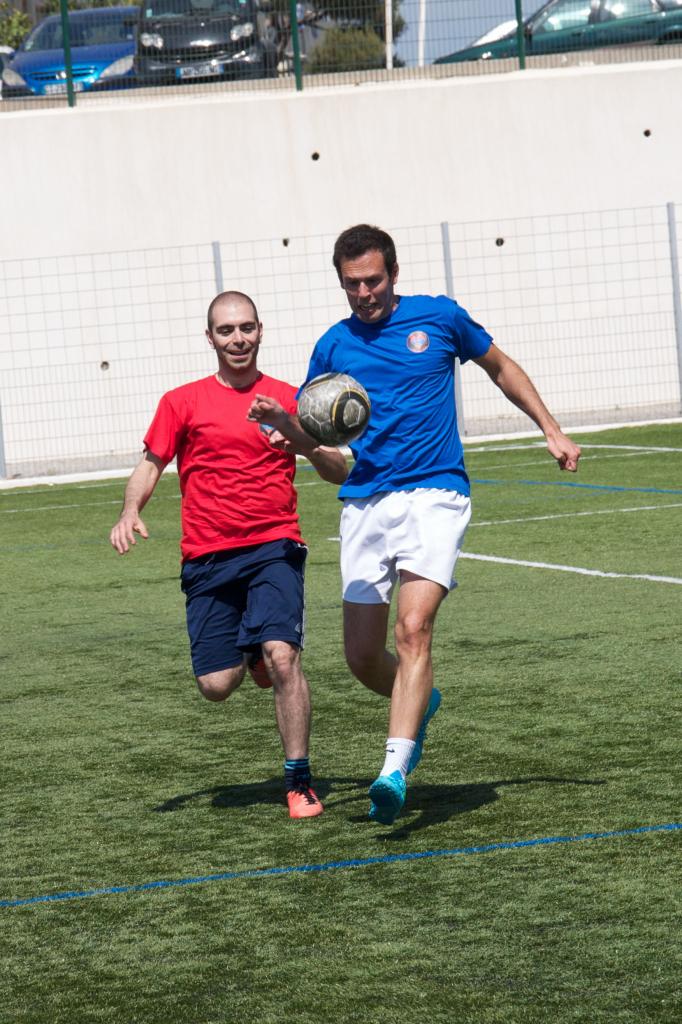 foot143