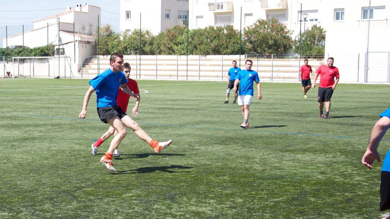 foot243