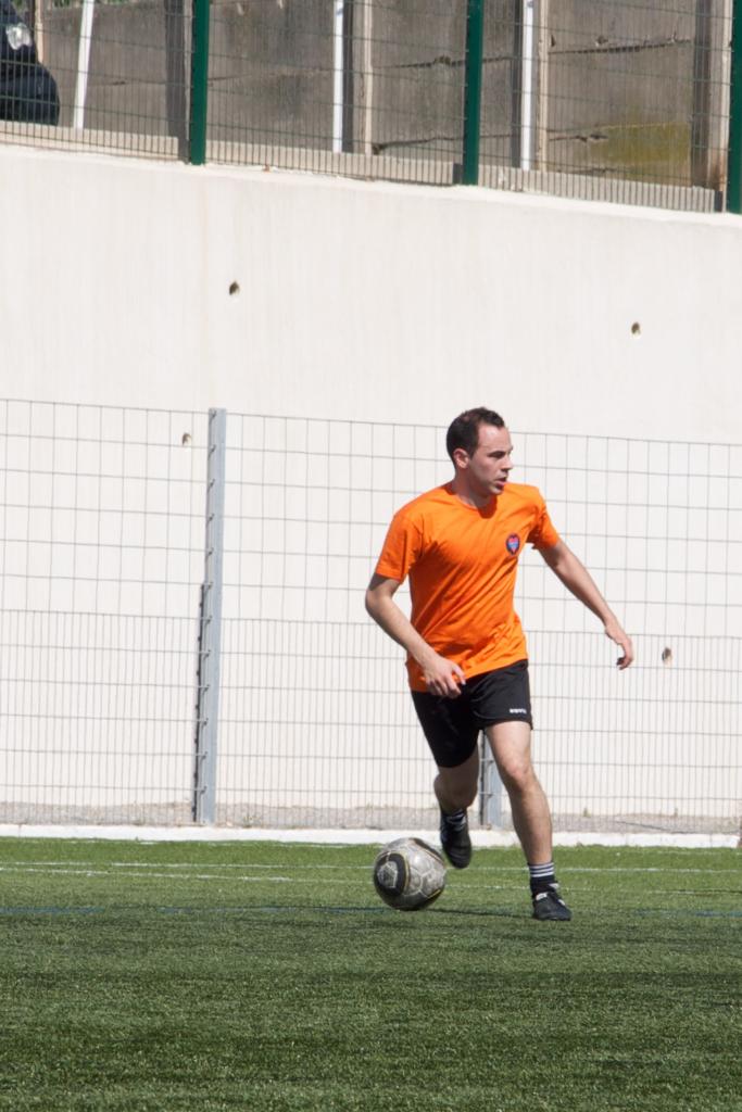 foot710